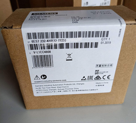 6ES7232-4HB32-0XB0 Moduł wyjść analogowych SIMATIC S7-1200 Moduł PLC SM 1232 2 AO 6ES7 232-4HB32-0XB0