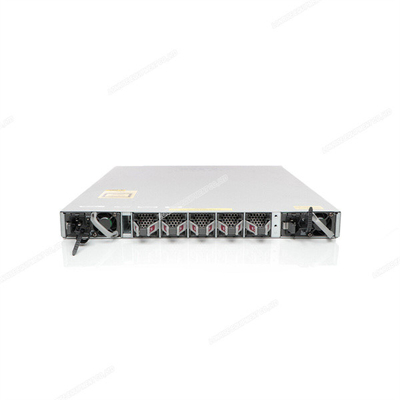 Nowy przełącznik sieciowy C9500-16X-E Cisco.