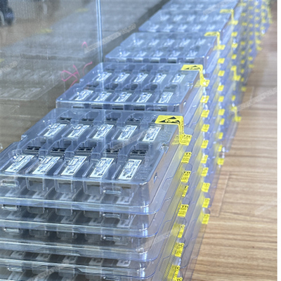 Finisar FTLF8536P4BCL 25.78Gb/s SFP+ 850nm nadajnik optyczny o krótkiej długości fali