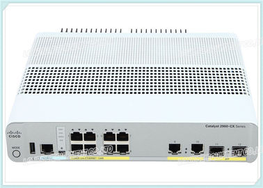WS-C2960CX-8PC-L Cisco Ethernet Network Switch Cisco Catalyst 2960-CX 8 Port PoE LAN Base wyposaża 8 portów Gigabit Ethernet POE+ z 2 x 1 Gigabitem miedzi i 2 x 1 Gigabitem SFP uplinks