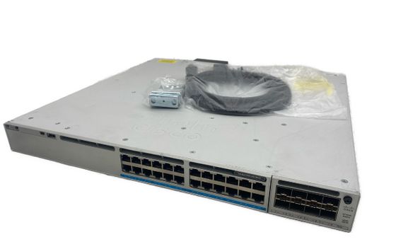 C9300-24UX-A Catalyst 9300 24-portowy miedziany przełącznik 10G/mGig z modułowym łączem UPOE Network Advantage