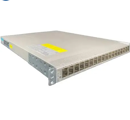 Przełącznik Cisco Nexus 9200 z 36 portami 100G QSFP28 z pamięcią 16GB