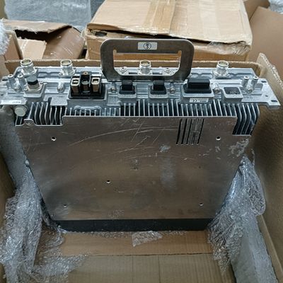 474800A (ARGA) Moduł radiowy Nokia AirScale RFM 6T6R B1 używany w stacjach bazowych telefonii komórkowej dla sieci 4G LTE