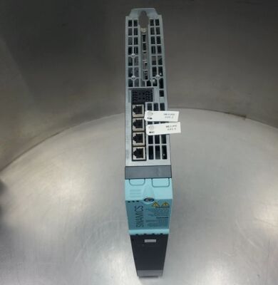 Moduł podwójnego silnika SINAMICS S120 6SL3120-2TE13-0AA3 (wejście DC 600 V, wyjście 3AC 400 V 3A/3A, typ Booksize D)