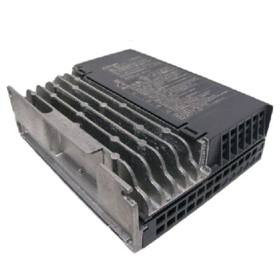 Serwonapęd Mitsubishi MR-JE-100AS CNC Serwowzmacniacz o mocy 1 kW o wysokiej precyzji do maszyn CNC