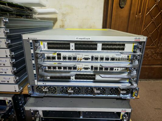 Router Cisco ASR-9904-AC | Podwozie AC serii ASR 9000