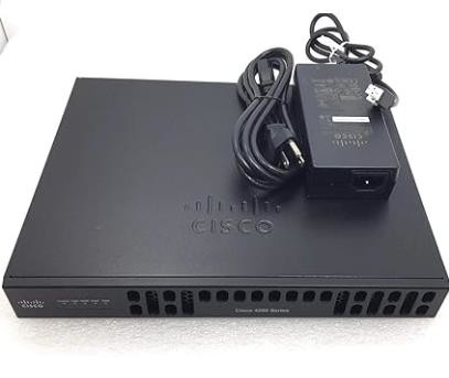 ISR4221/K9 35Mbps-75Mbps Przejście systemu 2 porty WAN/LAN 1 port SFP Multi-Core CPU 2 NIM