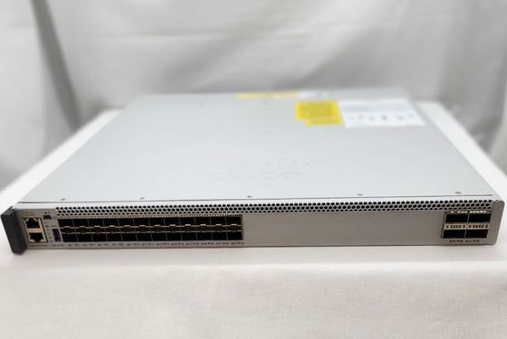 Cisco C9500-24Y4C-A Catalyst 9500 24-portowy przełącznik 25G i 4-portowy 100G